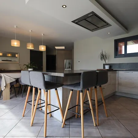 וילה 5 Avec Piscine, Jacuzzi, Terrain. *