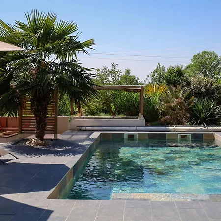 וילה 5 Avec Piscine, Jacuzzi, Terrain. *